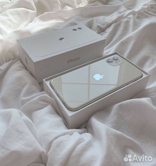 iPhone 11, 64 ГБ