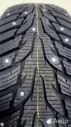 Nexen Winguard WinSpike WH62 215/55 R17 98T