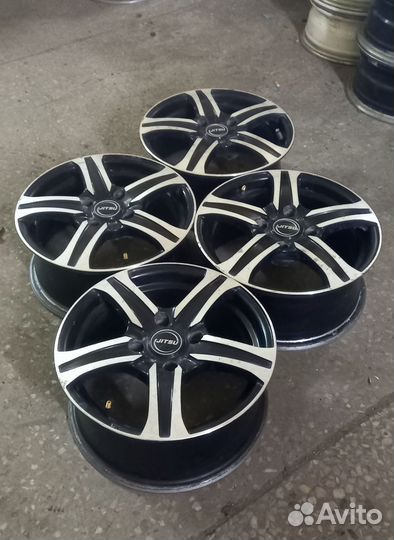 Литые диски r15 4/114.3