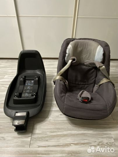 База (нога) 2wayFix и автокресло Maxi-Cosi