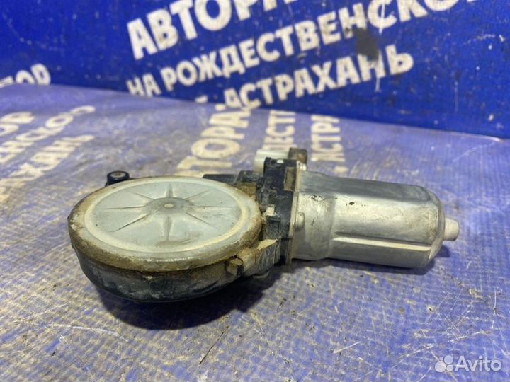 Моторчик стеклоподъемника Infiniti Fx35 кроссовер