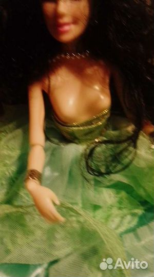 Кукла в хор, сост