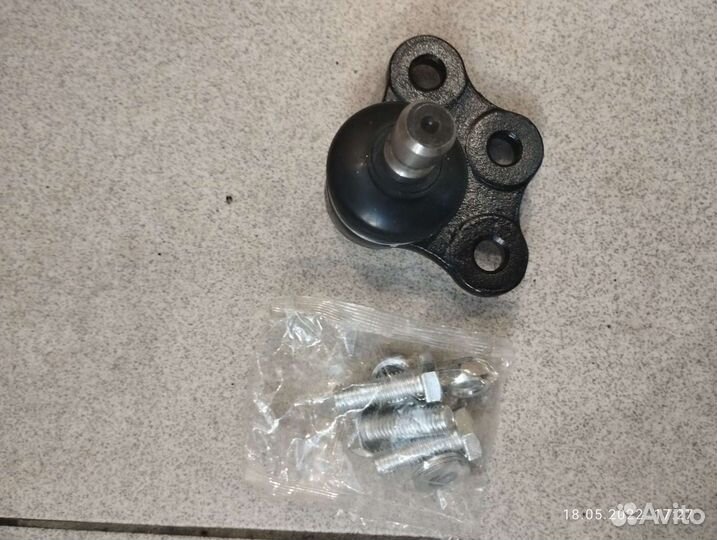 Опора шаровая перед. лев./прав