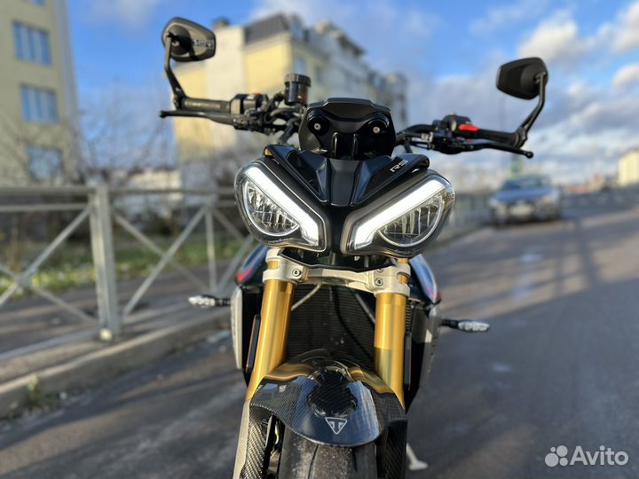 Triumph speed triple 1200 RS, как новый