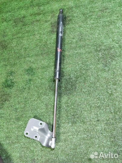 Амортизатор двери багажника LADA Kalina