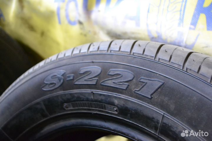 Yokohama S-221 225/60 R16