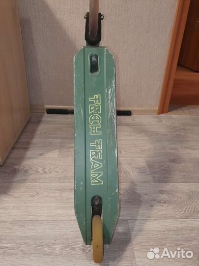 Трюковой самокат tech team duker 303