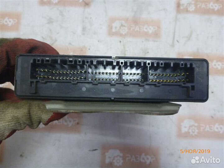 Блок управления двс Mitsubishi Carisma DA1A 4G92