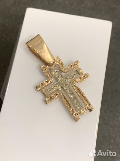 Крест золотой