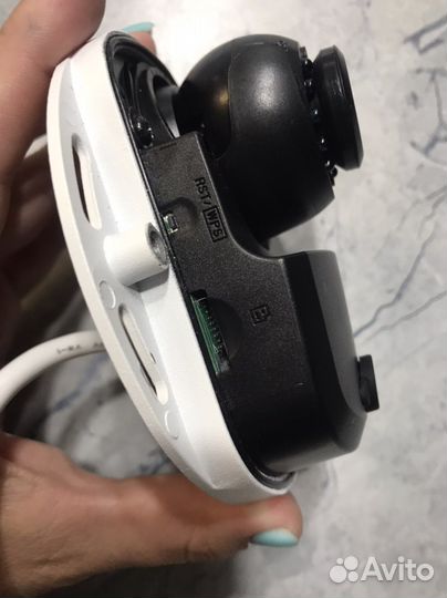 Камера видеонаблюдения купольная