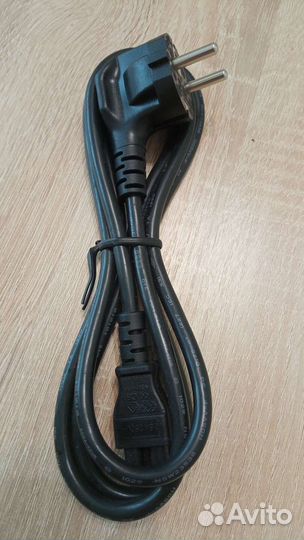 Сетевой кабель питания ноутбука 