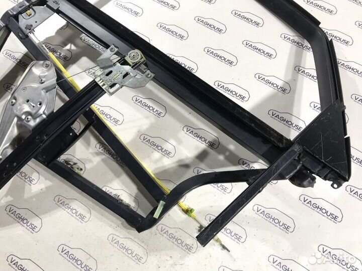 Стеклоподъемник задний левый Audi A6 C5 4B 1999