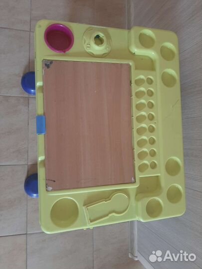 Детский столик