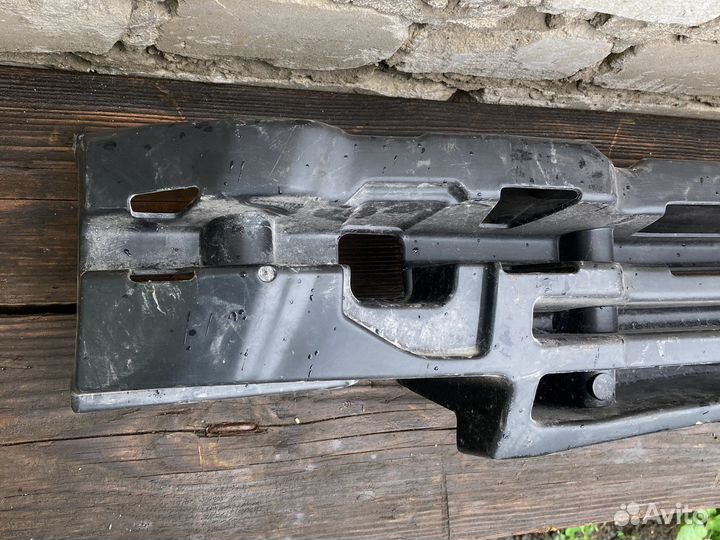 Усилитель переднего бампера лада приора