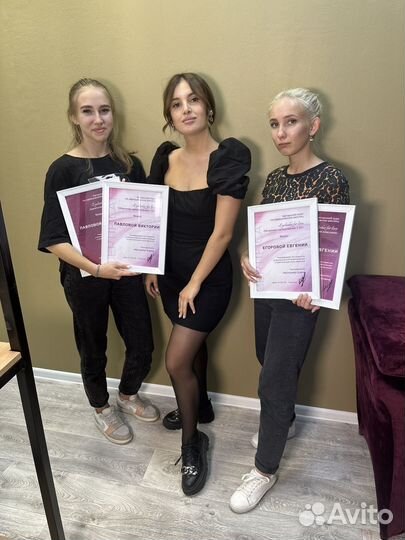 Обучение наращиванию ресниц