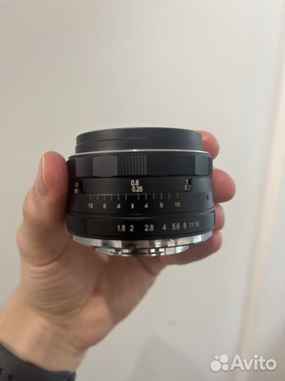 Объектив Meike 25mm f/1.8 для Fuji X-Mount
