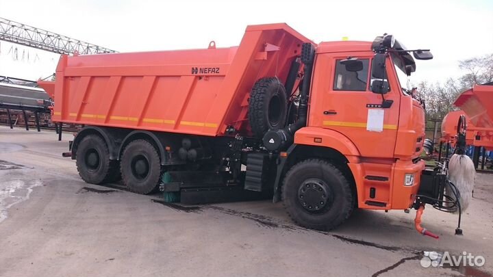 Универсальная комбинированная дорожная машина дмк