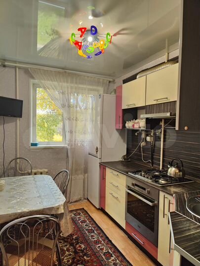 3-к. квартира, 58 м², 5/9 эт.