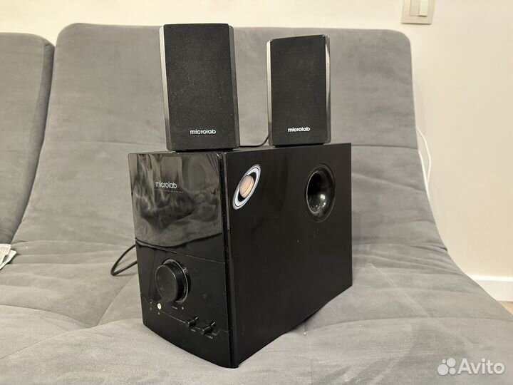 Колонки для компьютера с сабвуфером Microlab M-500