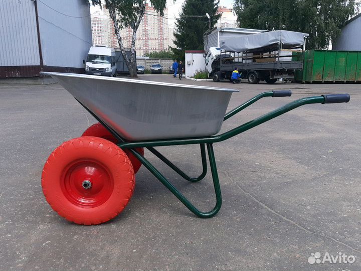 Тачка двухколесная на литых/пневмо колесах 432 ZP