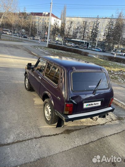 LADA 4x4 (Нива) 1.6 МТ, 2004, 205 000 км