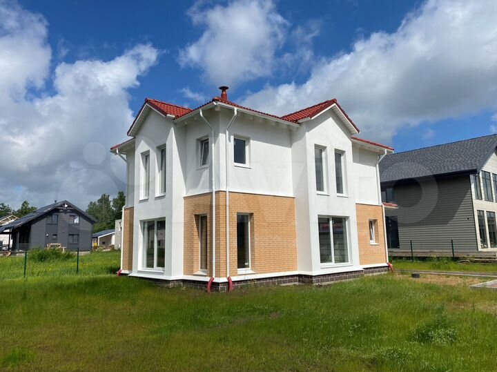 Дом 141 м² на участке 6 сот.