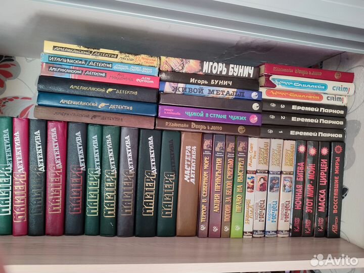 Книги разные б/у