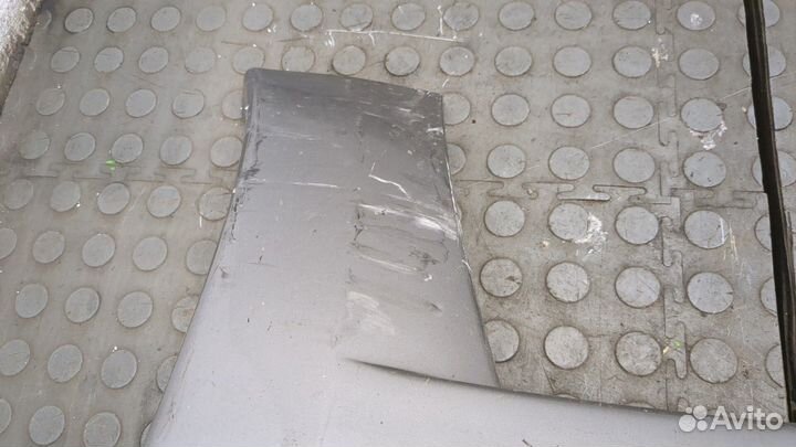 Накладка на порог правая задняя Mitsubishi Outlander