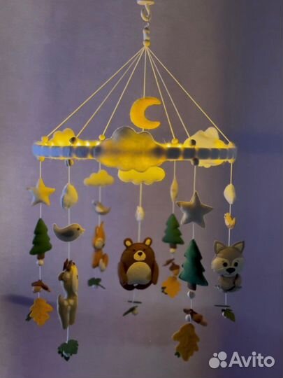 Светящиеся мобиль из фетра