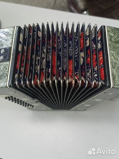 Гармонь Кировская