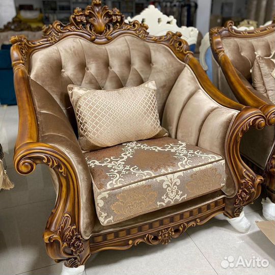 Диван и кресло