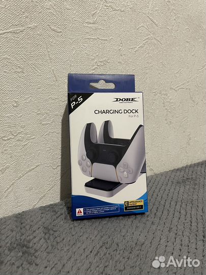 Зарядная станция для геймпадов ps5