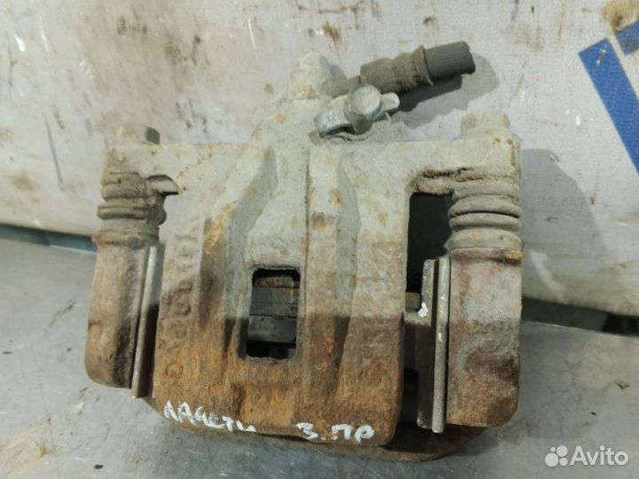 Суппорт тормозной задний правый Chevrolet Lacetti