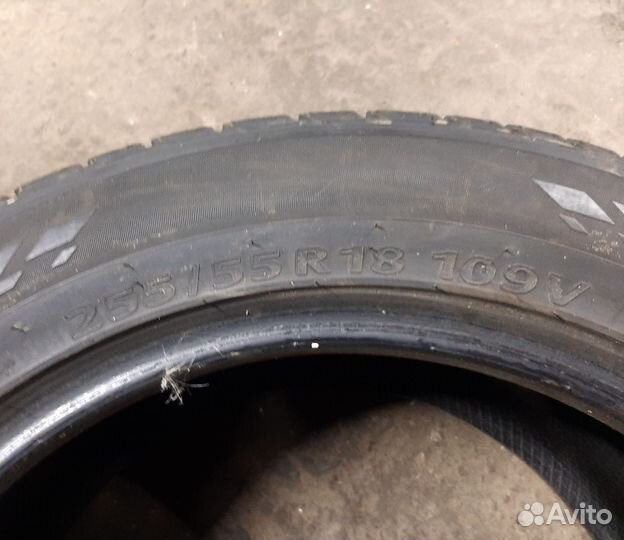 Kumho Crugen Premium KL33 255/55 R18 109V