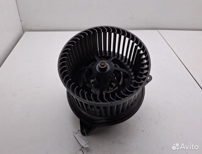 Двигатель отопителя (моторчик печки) Ford Focus 1