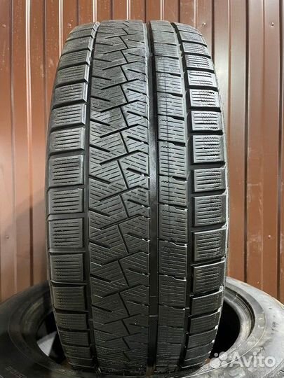 Pirelli Ice Asimmetrico 225/55 R17 97Q