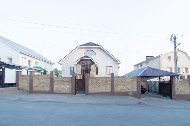 Дом 286 м² на участке 10 сот.