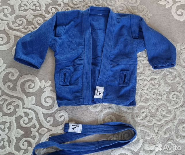 Куртка для самбо, р.128-134, мало б/у