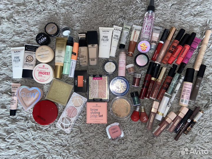 Продаю косметику