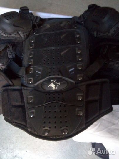 Защита корпуса для активного вида спорта детская о