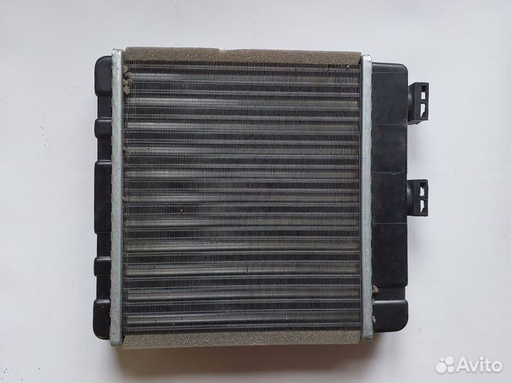 Радиатор отопителя GM