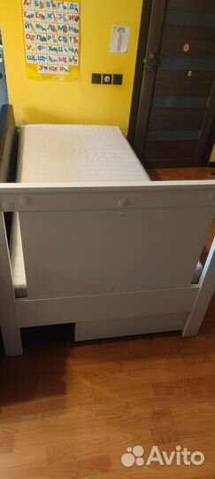 Кровать 90х200 IKEA бу