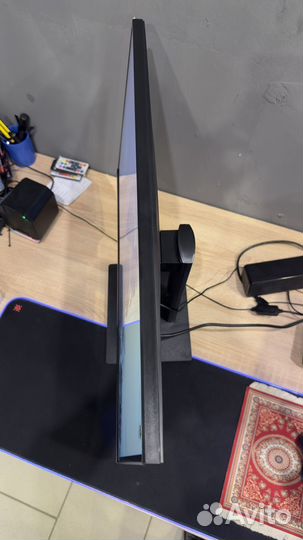 Монитор 27