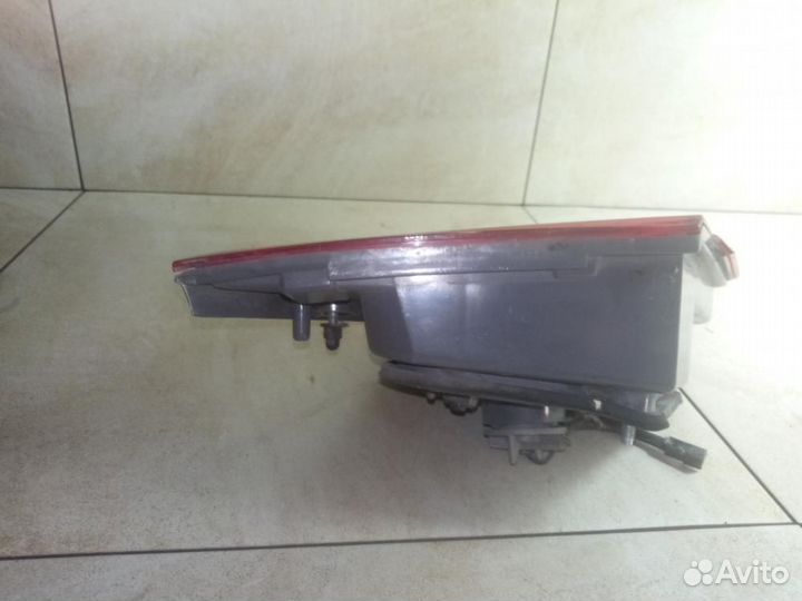 Фонарь задний внутренний правый Chevrolet Cruze J3