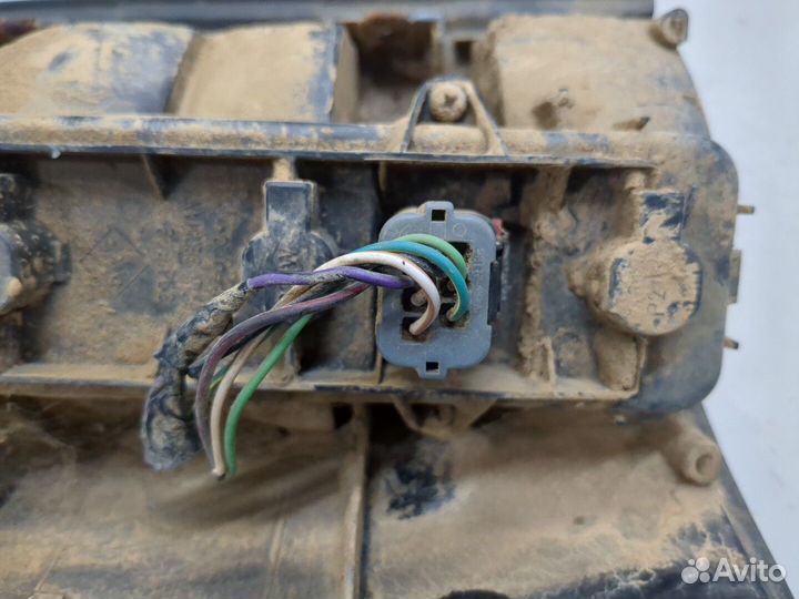 Фонарь (задний) Chrysler Voyager, 1998