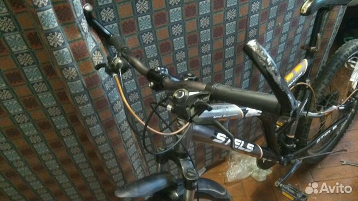 Велосипед Stels Adrenalin (Стелс Адреналин)