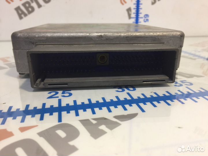 Мазда MPV Блок управления двигателем