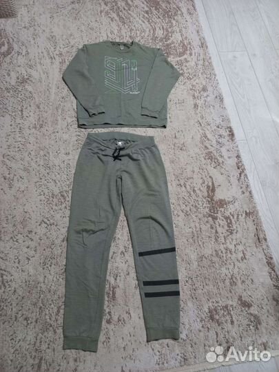 Костюм на мальчика 164 см хлопок