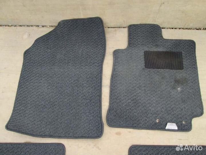 Коврики комплект Toyota Corolla Fielder NZE141