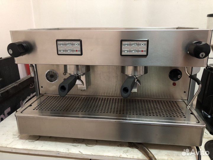 Аренда кофемашины и кофемолки